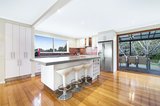 https://images.listonce.com.au/custom/160x/listings/44-stephensons-road-mount-waverley-vic-3149/877/01660877_img_04.jpg?ehsFU0SN68M