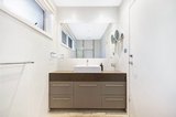 https://images.listonce.com.au/custom/160x/listings/44-stephensons-road-mount-waverley-vic-3149/877/01660877_img_09.jpg?ooyBpZaqed0