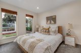 https://images.listonce.com.au/custom/160x/listings/44-swayfield-road-mount-waverley-vic-3149/864/01398864_img_07.jpg?nNaWeQKr0yg