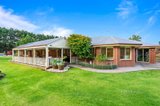 https://images.listonce.com.au/custom/160x/listings/44-tarrawarra-lane-romsey-vic-3434/384/01612384_img_21.jpg?H4inXZ7FHZU