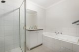 https://images.listonce.com.au/custom/160x/listings/44-valencia-boulevard-doreen-vic-3754/765/00719765_img_07.jpg?TSrO0IIIdrg