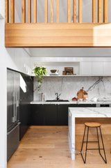 https://images.listonce.com.au/custom/160x/listings/44-victoria-grove-brunswick-vic-3056/429/01723429_img_21.jpg?jNeeqpWMZJU