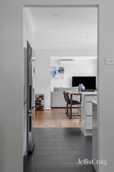 https://images.listonce.com.au/custom/160x/listings/44-walter-street-williamstown-north-vic-3016/030/01981030_img_21.jpg?hhdS71NfzjM