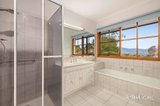 https://images.listonce.com.au/custom/160x/listings/44-webster-avenue-croydon-vic-3136/509/01949509_img_12.jpg?_kOs6-kl4YE