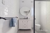 https://images.listonce.com.au/custom/160x/listings/44-wickham-road-hampton-east-vic-3188/973/01935973_img_11.jpg?31_zXg32tIU