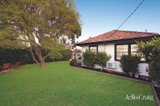 https://images.listonce.com.au/custom/160x/listings/44-wickham-road-hampton-east-vic-3188/973/01935973_img_14.jpg?h5zQAl3xiZg