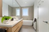 https://images.listonce.com.au/custom/160x/listings/44-wrights-terrace-prahran-vic-3181/637/00306637_img_07.jpg?nkX7NhS1YcA