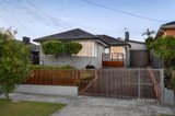 https://images.listonce.com.au/custom/160x/listings/44-yerrawa-drive-watsonia-vic-3087/683/01648683_img_01.jpg?GvrEk5tw54Y