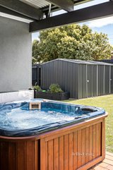 https://images.listonce.com.au/custom/160x/listings/44-yerrawa-drive-watsonia-vic-3087/981/01133981_img_17.jpg?IE6sZyVvFF0