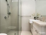 https://images.listonce.com.au/custom/160x/listings/440-mills-street-albert-park-vic-3206/001/01087001_img_05.jpg?l7lkcu7no2U