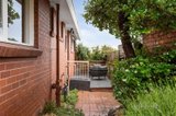 https://images.listonce.com.au/custom/160x/listings/441-clifton-road-hawthorn-east-vic-3123/496/01594496_img_08.jpg?-zrCD3xaxHo