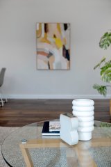 https://images.listonce.com.au/custom/160x/listings/442-roseberry-street-ascot-vale-vic-3032/160/01903160_img_17.jpg?foXbXO58CJI