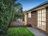 https://images.listonce.com.au/custom/160x/listings/4422-middleborough-road-blackburn-vic-3130/078/01070078_img_07.jpg?xYW5NK5cf38