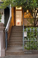 https://images.listonce.com.au/custom/160x/listings/443-abbotsford-street-north-melbourne-vic-3051/268/01641268_img_02.jpg?i1gevT9mb_4