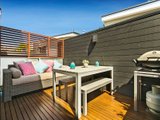 https://images.listonce.com.au/custom/160x/listings/443-ormond-road-elwood-vic-3184/401/01793401_img_03.jpg?hABd2wPyuiE
