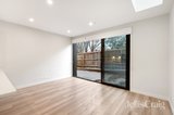 https://images.listonce.com.au/custom/160x/listings/445-darebin-street-heidelberg-vic-3084/123/01947123_img_06.jpg?0fxGaBGaFU4