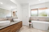 https://images.listonce.com.au/custom/160x/listings/445-locksley-road-ivanhoe-vic-3079/427/00558427_img_05.jpg?VUG7qvnKBYA