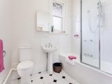 https://images.listonce.com.au/custom/160x/listings/445-wilgah-street-st-kilda-east-vic-3183/837/01891837_img_04.jpg?ELNxzPegZ5o