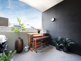 https://images.listonce.com.au/custom/160x/listings/446-cambridge-street-collingwood-vic-3066/770/00574770_img_06.jpg?My1u30kSt8M