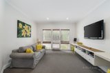 https://images.listonce.com.au/custom/160x/listings/447-canterbury-road-vermont-vic-3133/726/00664726_img_02.jpg?ZyJxzum4H3E