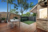 https://images.listonce.com.au/custom/160x/listings/447-roslyn-street-brighton-vic-3186/853/01115853_img_10.jpg?2BZzzV452Z8