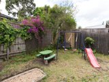 https://images.listonce.com.au/custom/160x/listings/448-dorset-road-boronia-vic-3155/037/01524037_img_12.jpg?QvD9rvlZfR0