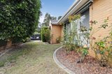 https://images.listonce.com.au/custom/160x/listings/448-pasadena-crescent-bentleigh-east-vic-3165/871/01183871_img_10.jpg?tuDaO6TdnT4