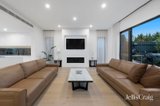 https://images.listonce.com.au/custom/160x/listings/44b-gladesville-drive-bentleigh-east-vic-3165/574/01933574_img_05.jpg?xMNd98a_eK4