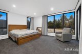 https://images.listonce.com.au/custom/160x/listings/44b-gladesville-drive-bentleigh-east-vic-3165/574/01933574_img_10.jpg?xkPXDFi7CGg