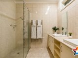 https://images.listonce.com.au/custom/160x/listings/45-49-moore-avenue-montrose-vic-3765/427/01526427_img_13.jpg?Y4Tb2qtcrzE