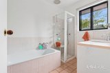 https://images.listonce.com.au/custom/160x/listings/45-bourke-street-kyneton-vic-3444/779/01815779_img_08.jpg?kTsPKE-e1fo