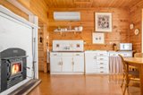 https://images.listonce.com.au/custom/160x/listings/45-central-springs-road-daylesford-vic-3460/242/01253242_img_04.jpg?uFUVxov2vxA