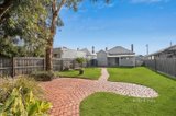 https://images.listonce.com.au/custom/160x/listings/45-clarence-street-geelong-west-vic-3218/832/01519832_img_09.jpg?8ZQkB4OlhCM