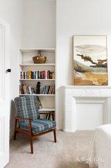 https://images.listonce.com.au/custom/160x/listings/45-clyde-street-thornbury-vic-3071/516/01753516_img_08.jpg?kygHDVmp_u8