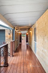 https://images.listonce.com.au/custom/160x/listings/45-country-club-drive-chirnside-park-vic-3116/171/01651171_img_18.jpg?Ja3W2rYQ1o4