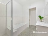 https://images.listonce.com.au/custom/160x/listings/45-faraday-road-croydon-south-vic-3136/940/01525940_img_09.jpg?5nbUXputxGk