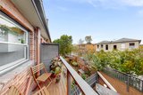 https://images.listonce.com.au/custom/160x/listings/45-finchley-court-hawthorn-vic-3122/235/01775235_img_08.jpg?XpD02jaZzh8
