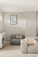 https://images.listonce.com.au/custom/160x/listings/45-herald-street-cheltenham-vic-3192/572/01748572_img_07.jpg?hMO3k5z5rNk