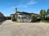 https://images.listonce.com.au/custom/160x/listings/45-iona-avenue-belmont-vic-3216/054/01975054_img_01.jpg?VCP5xRW7evs