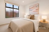 https://images.listonce.com.au/custom/160x/listings/45-ironbark-crescent-ivanhoe-vic-3079/979/01948979_img_05.jpg?ApFBzbEq_GU