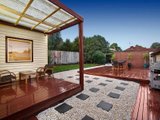 https://images.listonce.com.au/custom/160x/listings/45-linda-avenue-box-hill-north-vic-3129/790/01683790_img_01.jpg?ElRn-9gknF8