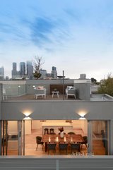 https://images.listonce.com.au/custom/160x/listings/45-little-leveson-street-north-melbourne-vic-3051/730/01650730_img_02.jpg?-0vZlZN9Z6g