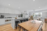 https://images.listonce.com.au/custom/160x/listings/45-lyons-road-croydon-north-vic-3136/931/01528931_img_05.jpg?WQo9RymjjaA