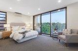 https://images.listonce.com.au/custom/160x/listings/45-molesworth-street-kew-vic-3101/586/00772586_img_06.jpg?Jz_FsOjOxK8