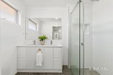 https://images.listonce.com.au/custom/160x/listings/45-mowbray-drive-wantirna-south-vic-3152/495/01951495_img_08.jpg?ChuZpAJxG0Y
