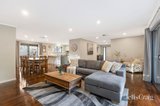 https://images.listonce.com.au/custom/160x/listings/45-settlers-hill-crescent-croydon-hills-vic-3136/456/01978456_img_03.jpg?LDCoFQf0RWs