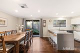 https://images.listonce.com.au/custom/160x/listings/45-settlers-hill-crescent-croydon-hills-vic-3136/456/01978456_img_04.jpg?YVaRBlLs9ik