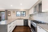 https://images.listonce.com.au/custom/160x/listings/45-settlers-hill-crescent-croydon-hills-vic-3136/456/01978456_img_06.jpg?hrE6j4anjwA