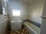 https://images.listonce.com.au/custom/160x/listings/45-south-street-belmont-vic-3216/879/01813879_img_13.jpg?EzbJfkjk8Vc