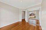https://images.listonce.com.au/custom/160x/listings/45-winn-grove-fawkner-vic-3060/682/01884682_img_08.jpg?S1v1znE44r0